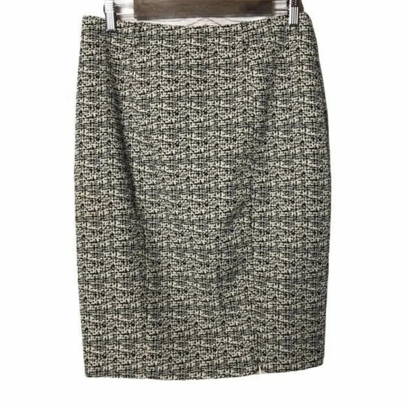 Black Halo Cream & Black Printed Knee Length Pencil Skirt 10 - Picture 1 of 4